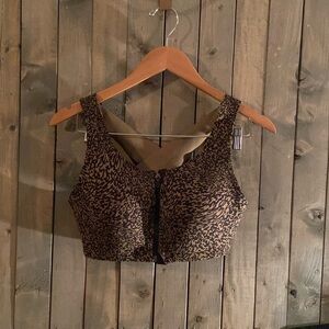 Lululemon zip up bra